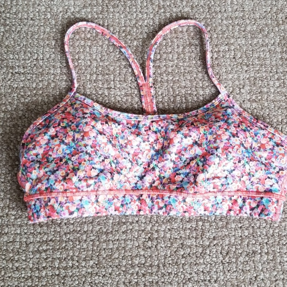 Lululemon Flow Y sports bra size 10